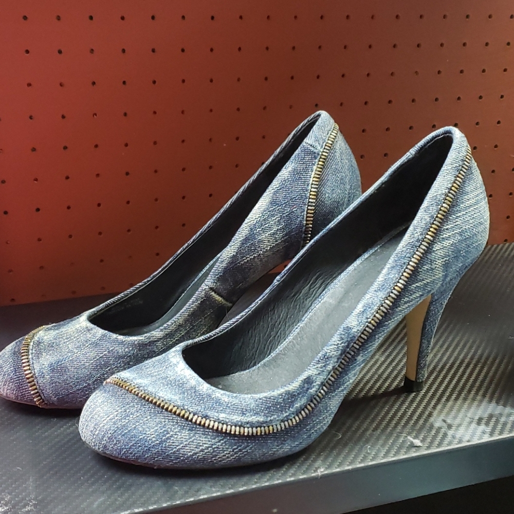 Denim Diesel Brand Ladies Pump with zipper detail